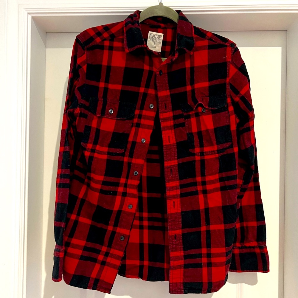 Mossimo Supply Co Red and Black Casual Button Down Shirt